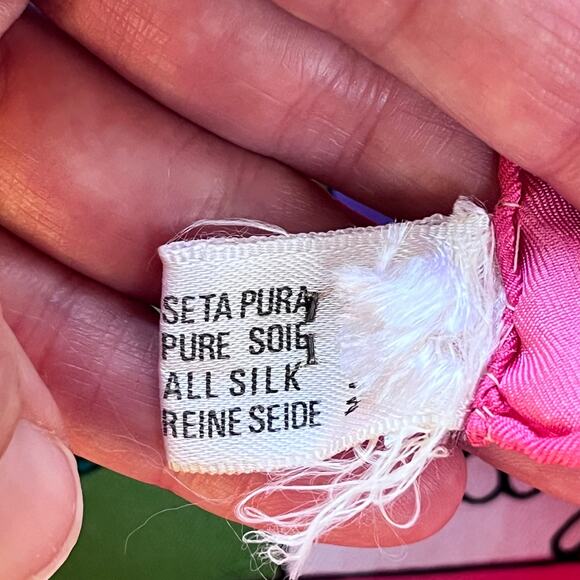 Bayron Women's Vintage Pink And Green Floral Tiger Print Square Scarf 100% Silk - Picture 10 of 10